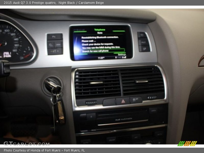 Night Black / Cardamom Beige 2015 Audi Q7 3.0 Prestige quattro