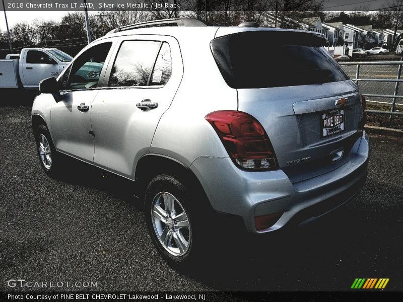 Silver Ice Metallic / Jet Black 2018 Chevrolet Trax LT AWD