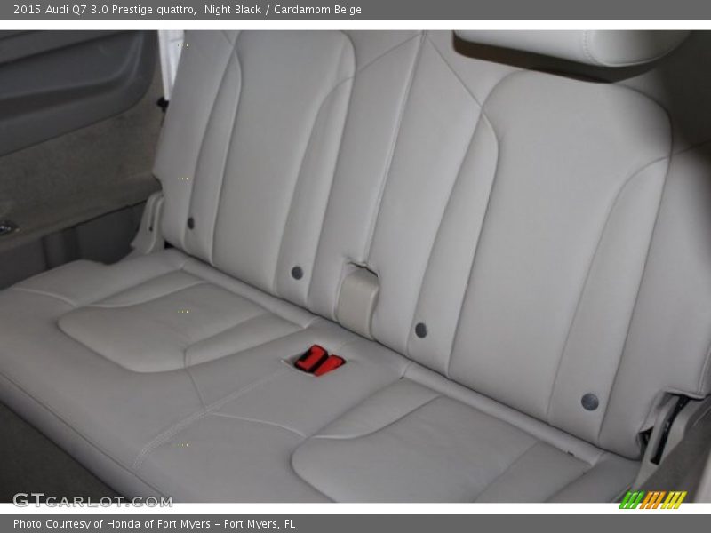 Night Black / Cardamom Beige 2015 Audi Q7 3.0 Prestige quattro