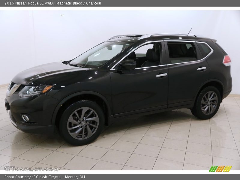 Magnetic Black / Charcoal 2016 Nissan Rogue SL AWD
