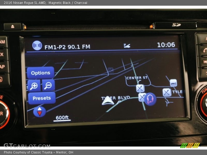 Magnetic Black / Charcoal 2016 Nissan Rogue SL AWD