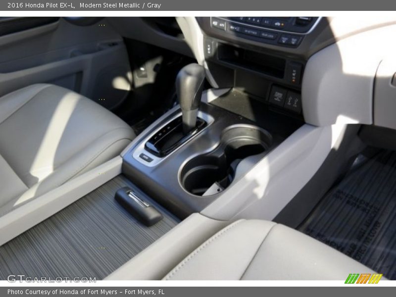 Modern Steel Metallic / Gray 2016 Honda Pilot EX-L