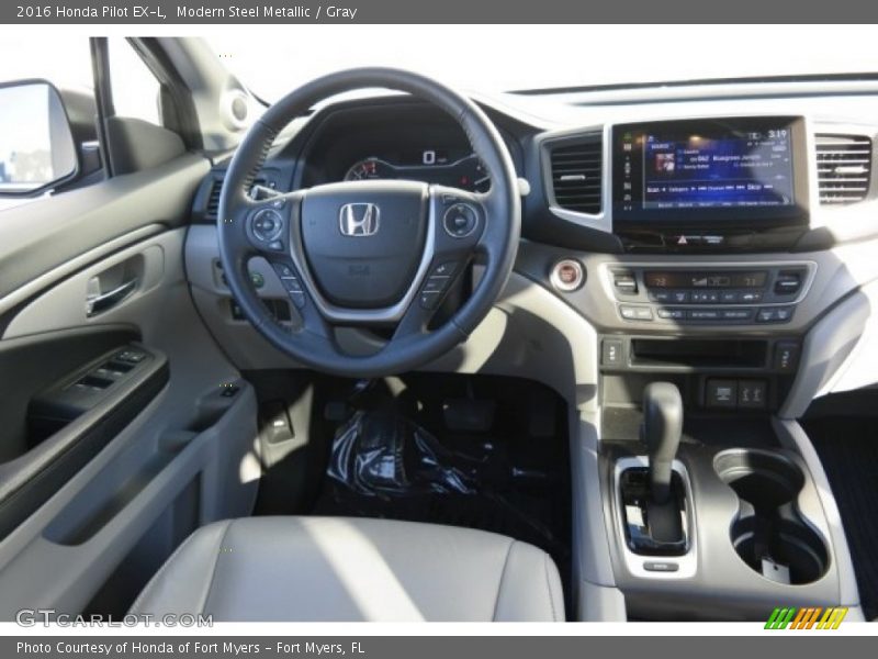 Modern Steel Metallic / Gray 2016 Honda Pilot EX-L
