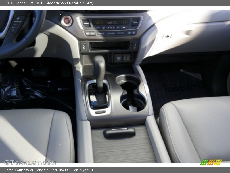 Modern Steel Metallic / Gray 2016 Honda Pilot EX-L
