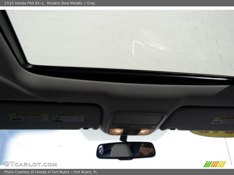 Modern Steel Metallic / Gray 2016 Honda Pilot EX-L