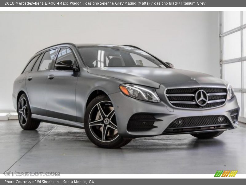 Front 3/4 View of 2018 E 400 4Matic Wagon