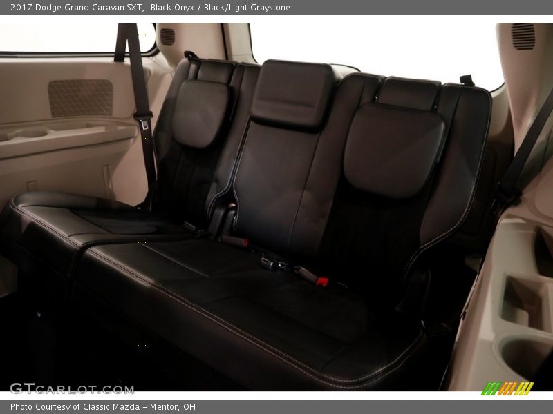 Black Onyx / Black/Light Graystone 2017 Dodge Grand Caravan SXT