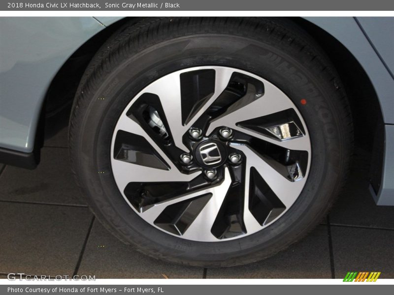 Sonic Gray Metallic / Black 2018 Honda Civic LX Hatchback