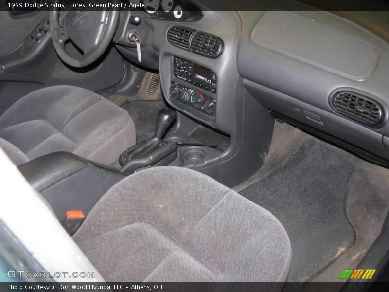 Forest Green Pearl / Agate 1999 Dodge Stratus