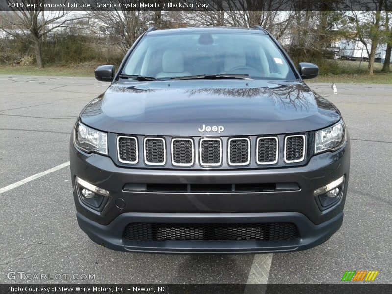 Granite Crystal Metallic / Black/Ski Gray 2018 Jeep Compass Latitude
