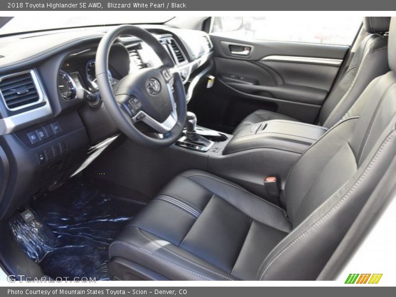 Blizzard White Pearl / Black 2018 Toyota Highlander SE AWD