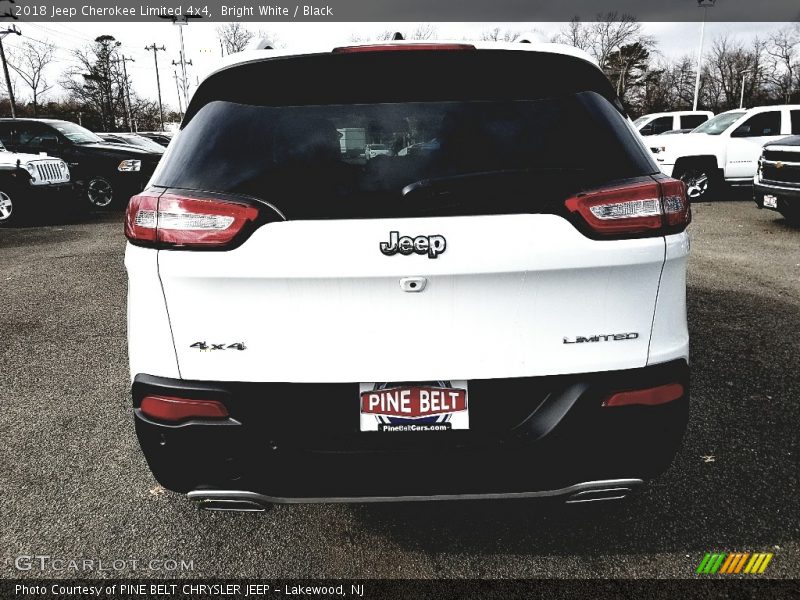 Bright White / Black 2018 Jeep Cherokee Limited 4x4