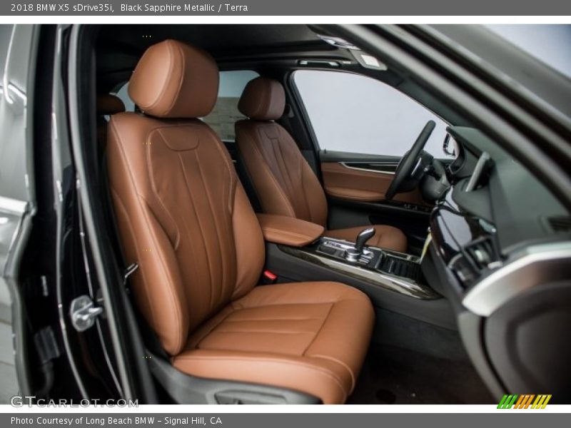Black Sapphire Metallic / Terra 2018 BMW X5 sDrive35i