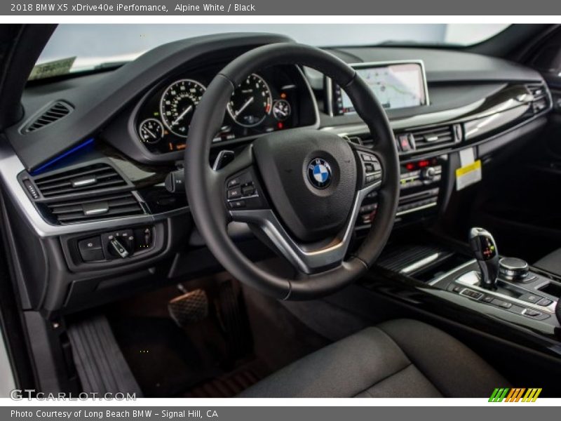 Alpine White / Black 2018 BMW X5 xDrive40e iPerfomance