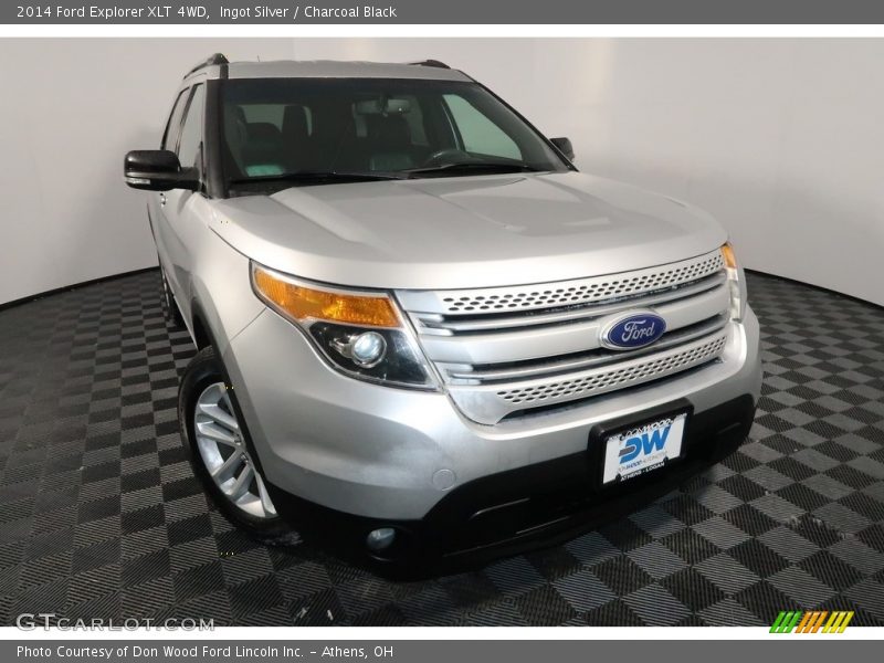 Ingot Silver / Charcoal Black 2014 Ford Explorer XLT 4WD