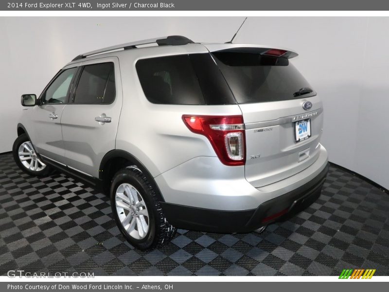 Ingot Silver / Charcoal Black 2014 Ford Explorer XLT 4WD