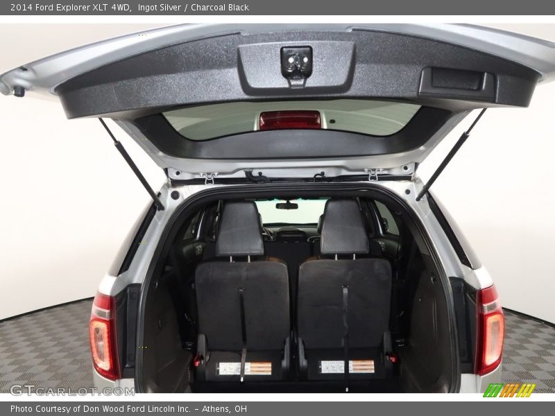 Ingot Silver / Charcoal Black 2014 Ford Explorer XLT 4WD