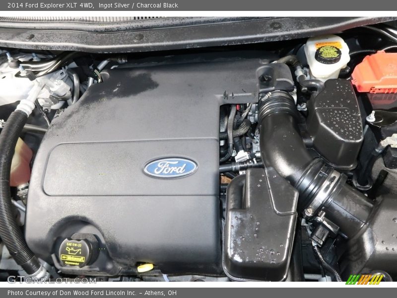 Ingot Silver / Charcoal Black 2014 Ford Explorer XLT 4WD