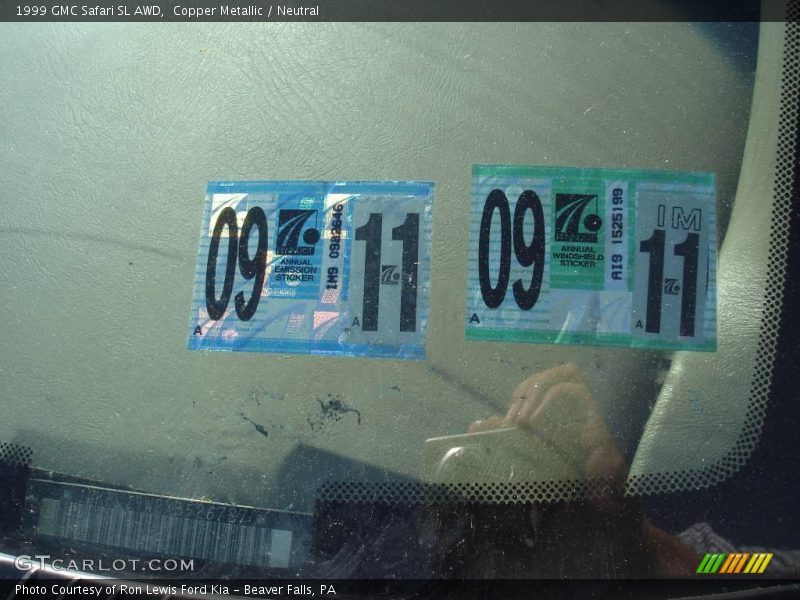 Copper Metallic / Neutral 1999 GMC Safari SL AWD