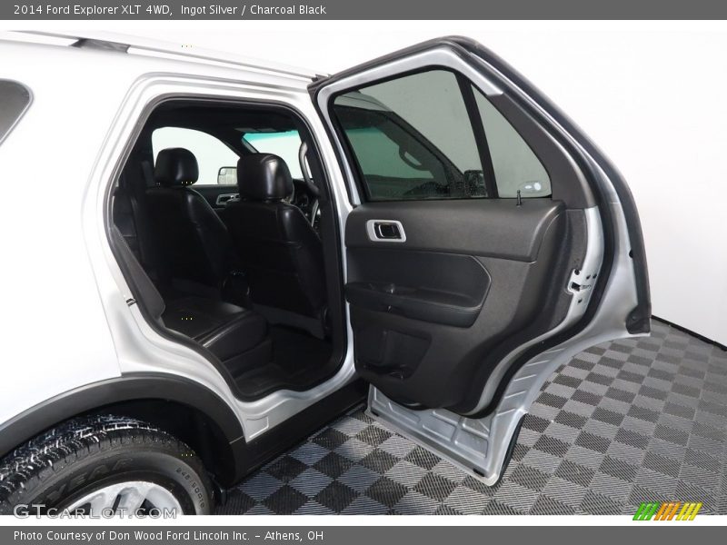Ingot Silver / Charcoal Black 2014 Ford Explorer XLT 4WD