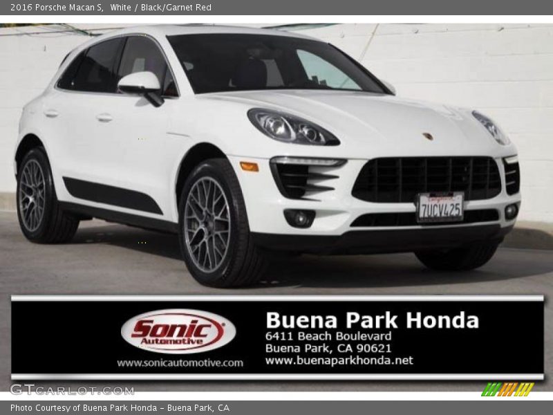 White / Black/Garnet Red 2016 Porsche Macan S