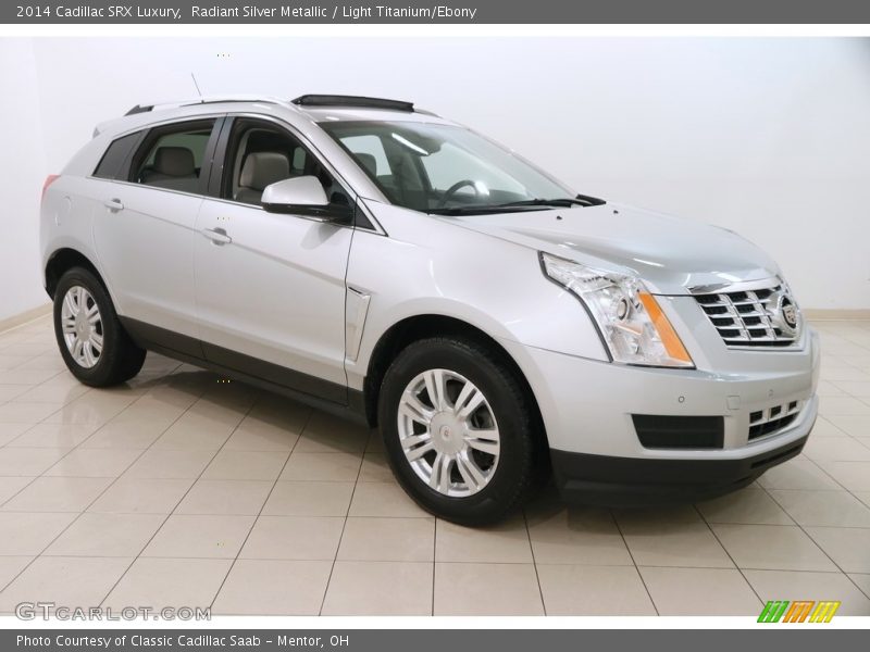 Radiant Silver Metallic / Light Titanium/Ebony 2014 Cadillac SRX Luxury