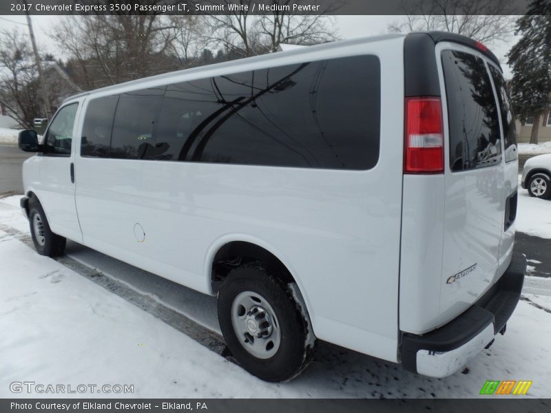 Summit White / Medium Pewter 2017 Chevrolet Express 3500 Passenger LT