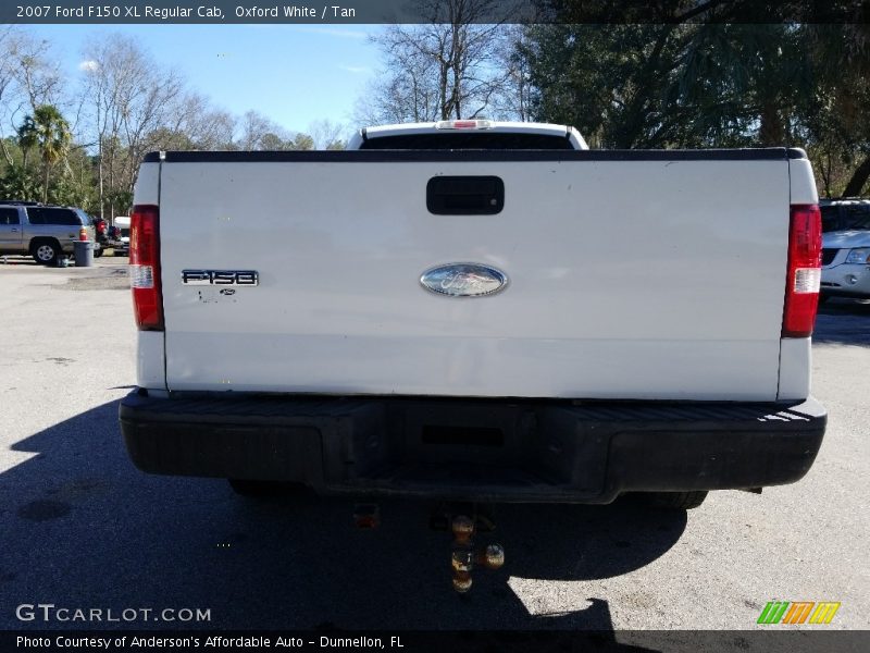 Oxford White / Tan 2007 Ford F150 XL Regular Cab