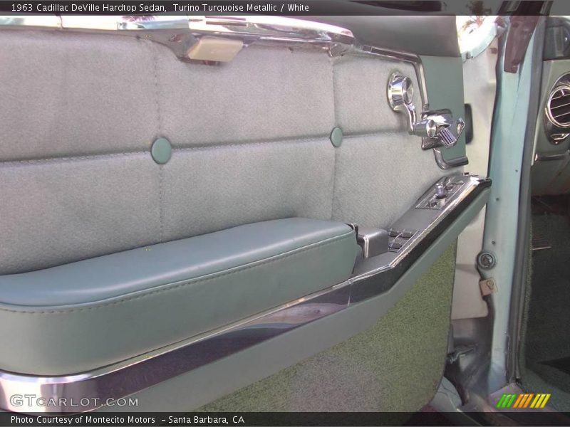 Turino Turquoise Metallic / White 1963 Cadillac DeVille Hardtop Sedan