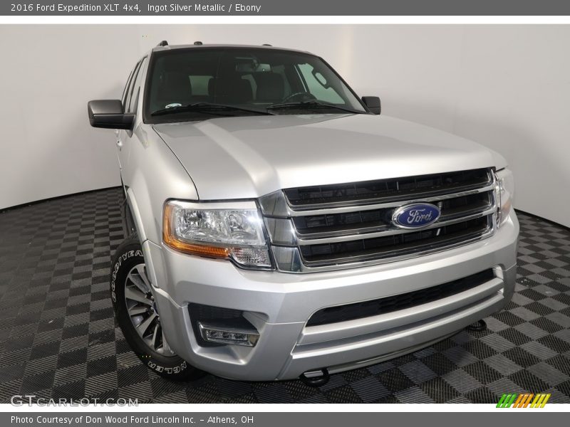 Ingot Silver Metallic / Ebony 2016 Ford Expedition XLT 4x4