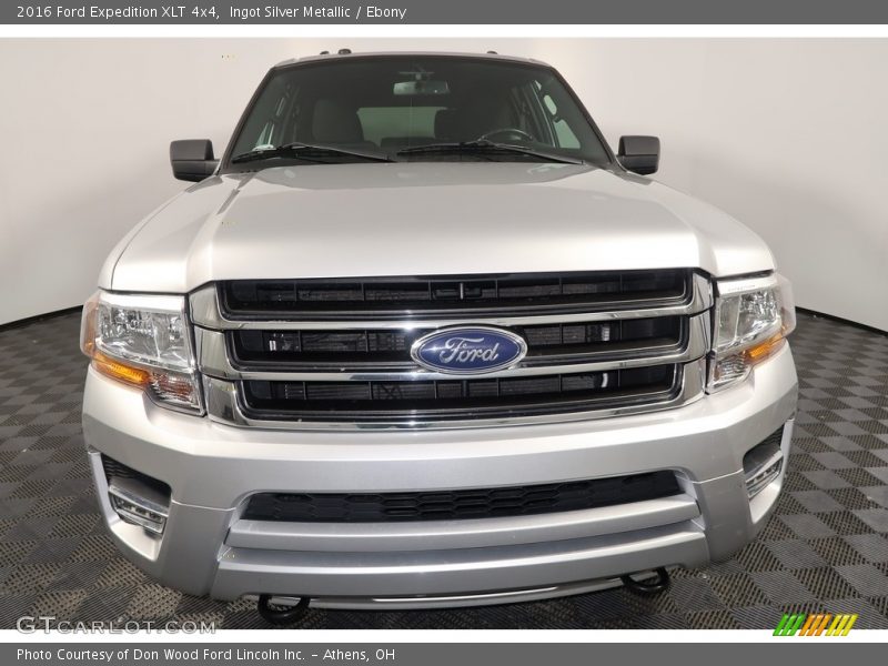 Ingot Silver Metallic / Ebony 2016 Ford Expedition XLT 4x4
