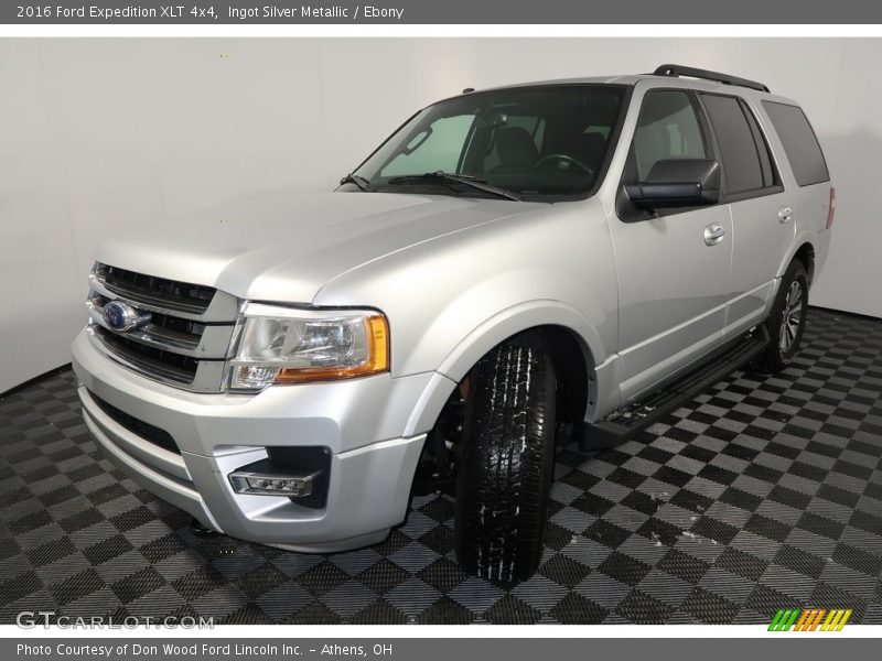 Ingot Silver Metallic / Ebony 2016 Ford Expedition XLT 4x4
