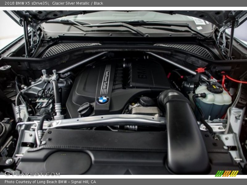Glacier Silver Metallic / Black 2018 BMW X5 sDrive35i