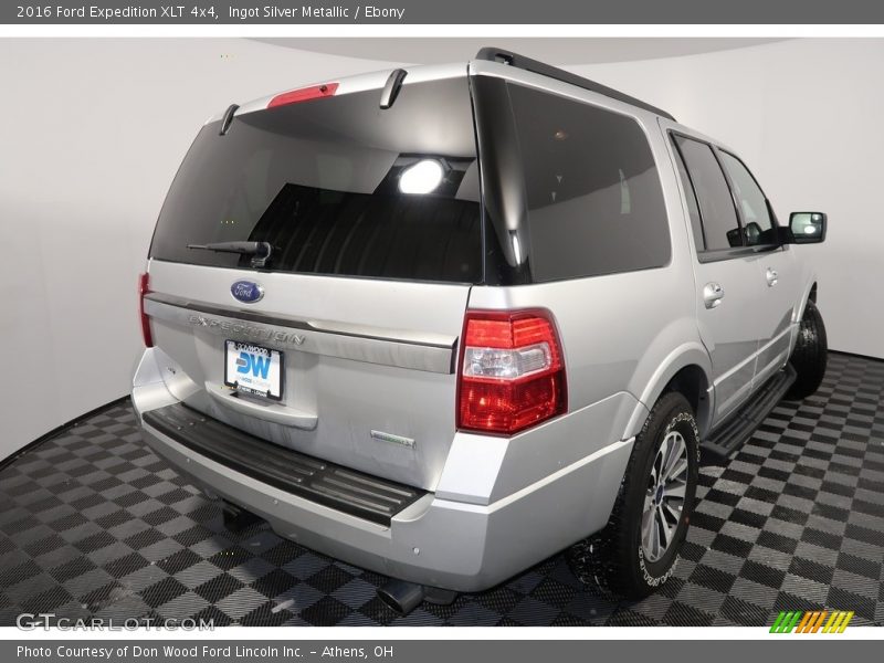 Ingot Silver Metallic / Ebony 2016 Ford Expedition XLT 4x4