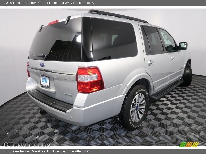 Ingot Silver Metallic / Ebony 2016 Ford Expedition XLT 4x4