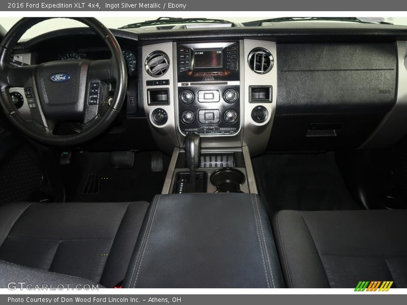 Ingot Silver Metallic / Ebony 2016 Ford Expedition XLT 4x4