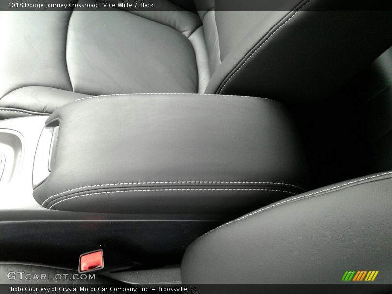 Vice White / Black 2018 Dodge Journey Crossroad