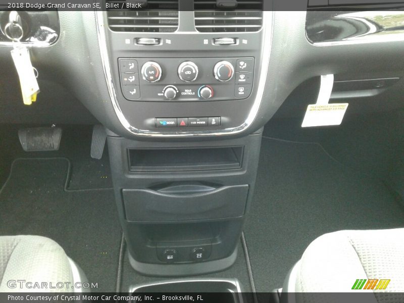 Billet / Black 2018 Dodge Grand Caravan SE