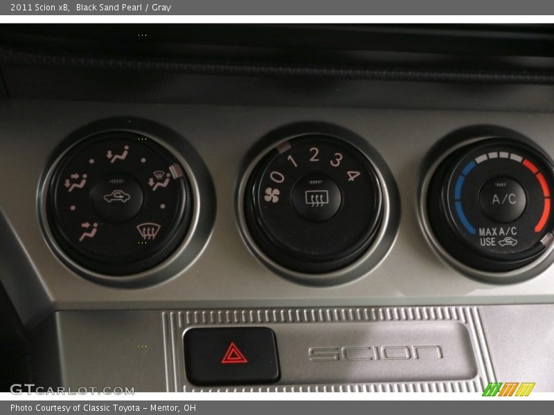 Black Sand Pearl / Gray 2011 Scion xB