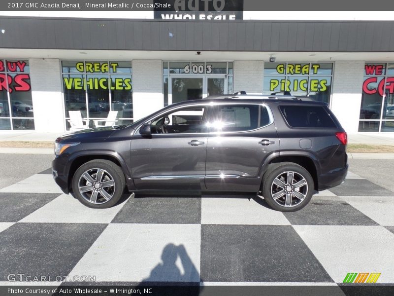 Mineral Metallic / Cocoa/Shale 2017 GMC Acadia Denali