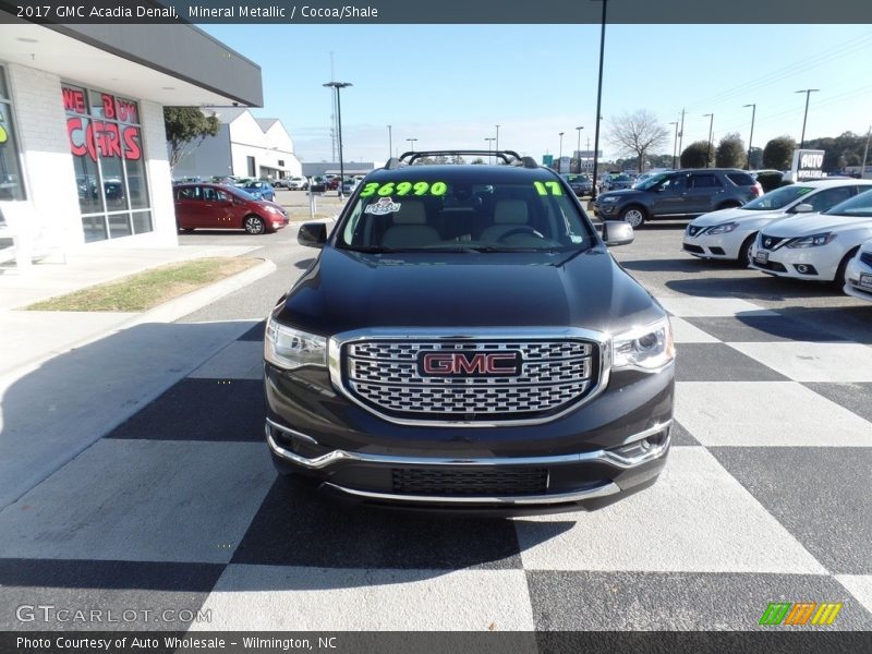 Mineral Metallic / Cocoa/Shale 2017 GMC Acadia Denali