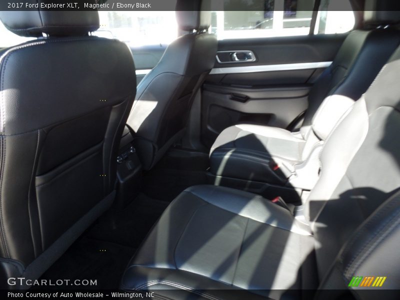 Magnetic / Ebony Black 2017 Ford Explorer XLT