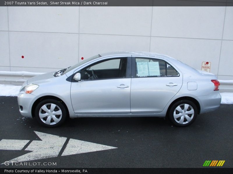 Silver Streak Mica / Dark Charcoal 2007 Toyota Yaris Sedan