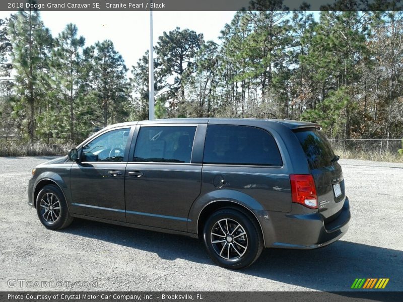 Granite Pearl / Black 2018 Dodge Grand Caravan SE