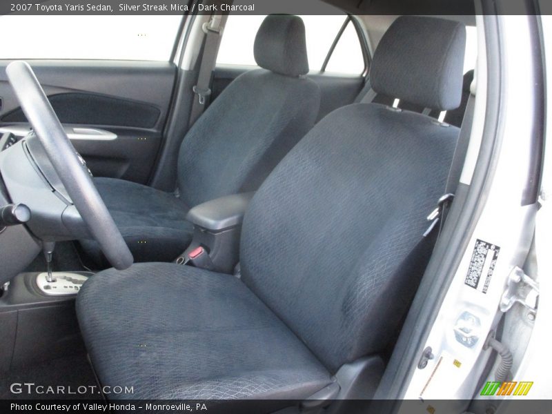 Silver Streak Mica / Dark Charcoal 2007 Toyota Yaris Sedan