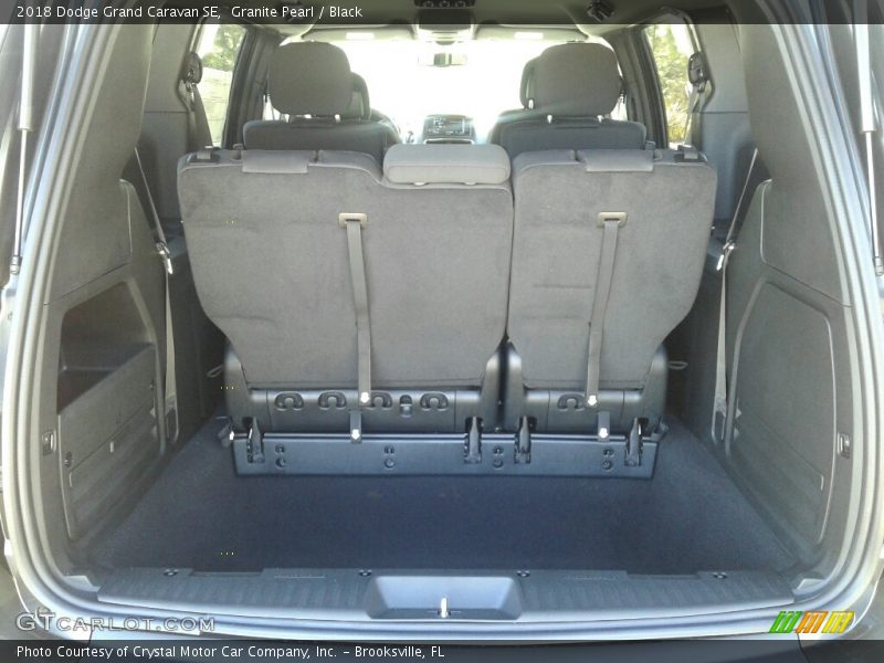 Granite Pearl / Black 2018 Dodge Grand Caravan SE
