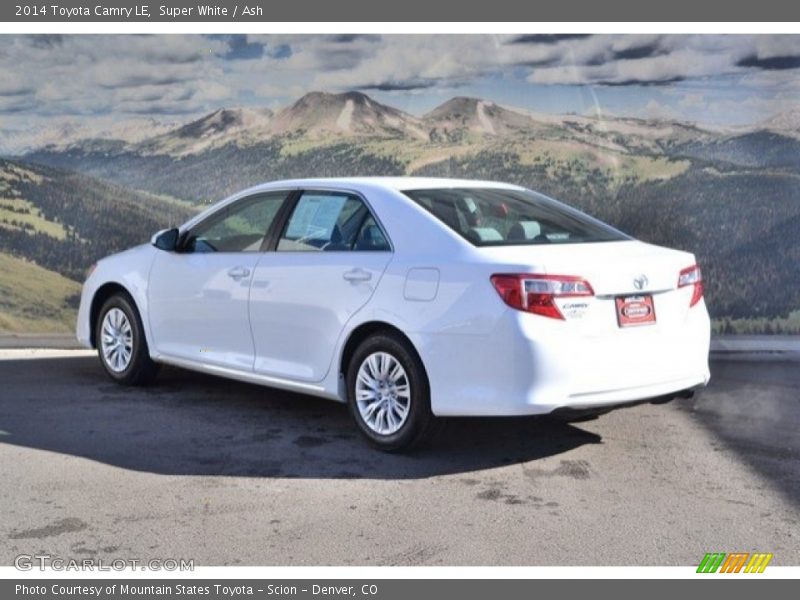 Super White / Ash 2014 Toyota Camry LE