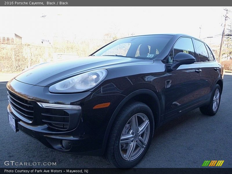 Black / Black 2016 Porsche Cayenne
