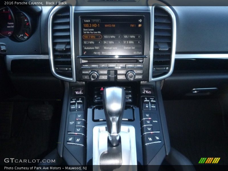 Black / Black 2016 Porsche Cayenne