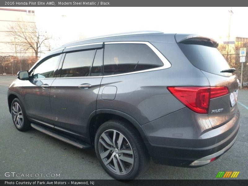 Modern Steel Metallic / Black 2016 Honda Pilot Elite AWD